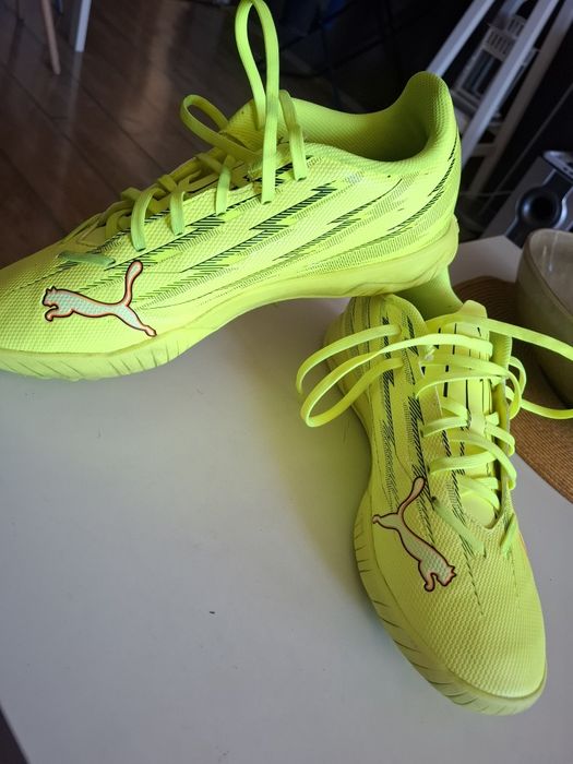 Puma Ultra 6 Play TT