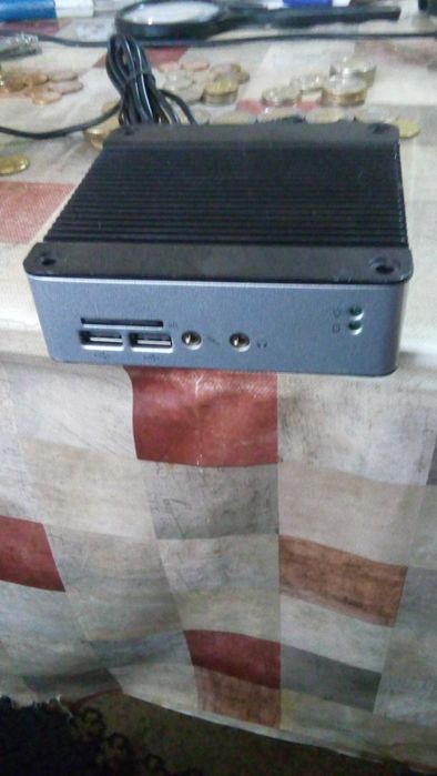 продават се компютри и мини компютър монитори  лаптопи  таблети и част