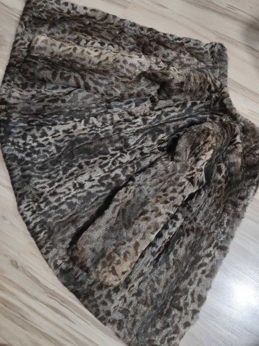 Haină blană naturală de râs - deosebită!