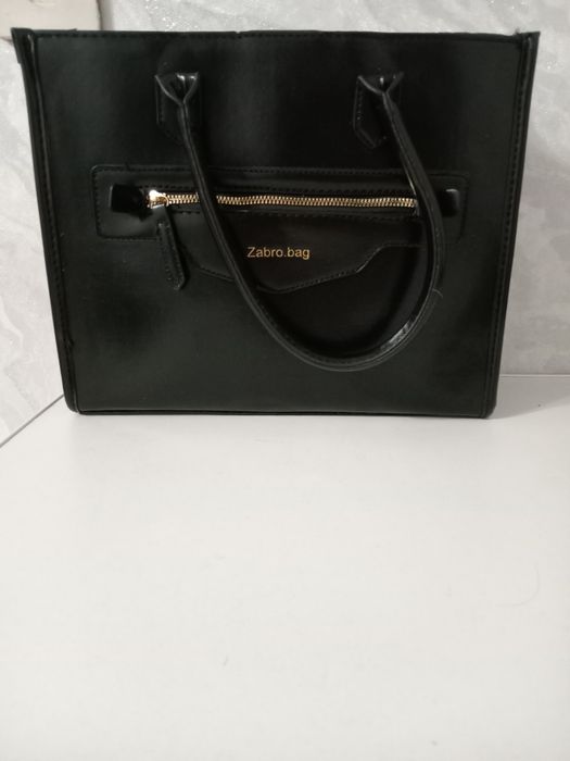 Продам сумку 3000