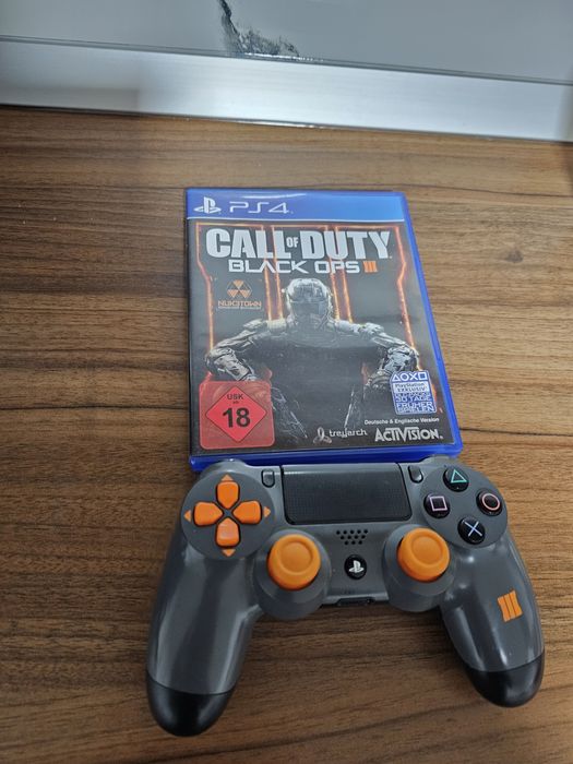 Pachet PlayStation 4 Slim de vânzare