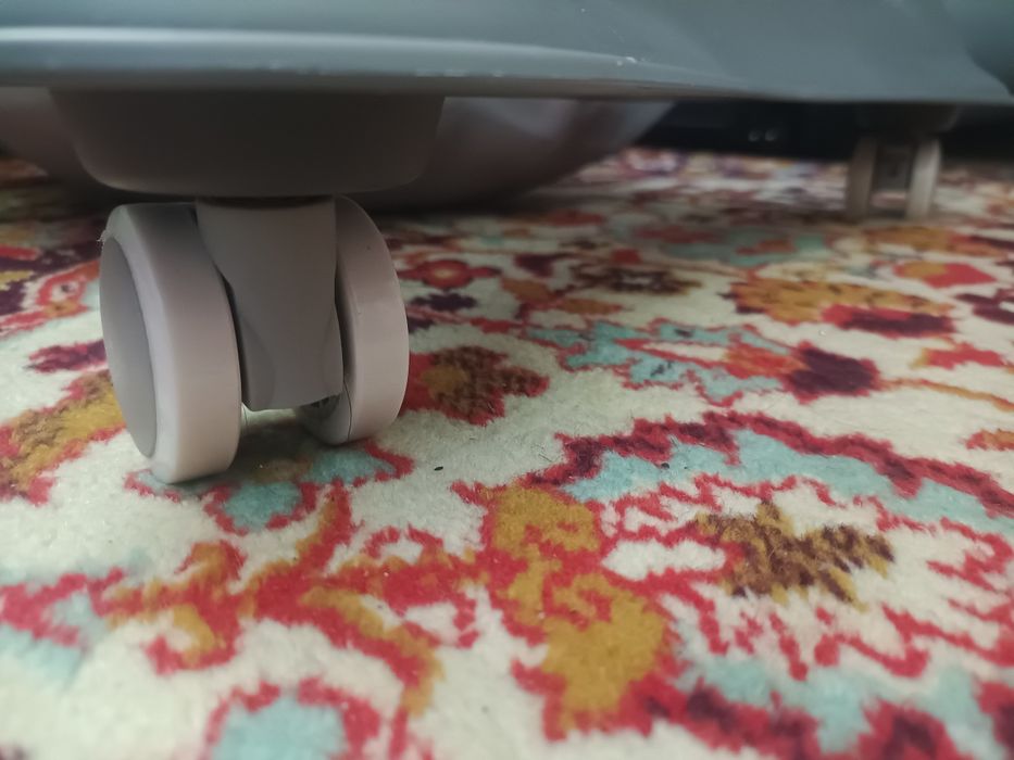 Детская стол для кормление