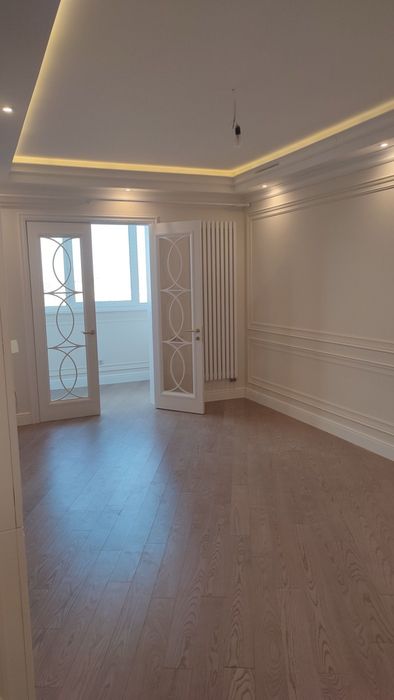 Гипсокартон, перегородки, трековые подсветки