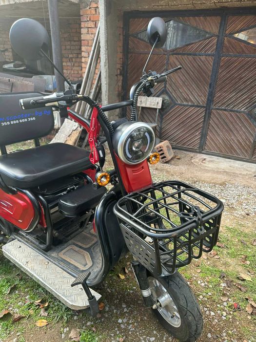 Електрическа триколка с три седалки EcoWay модел М19X бордо