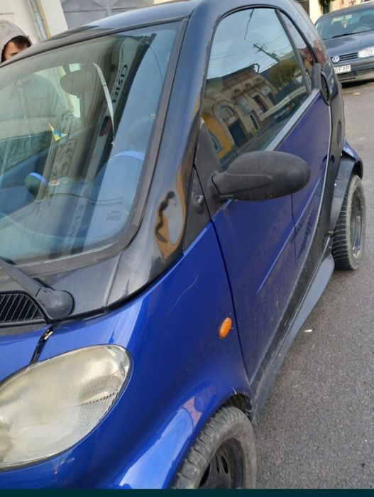 Dezmembrez Smart Fortwo 0.6 benzina