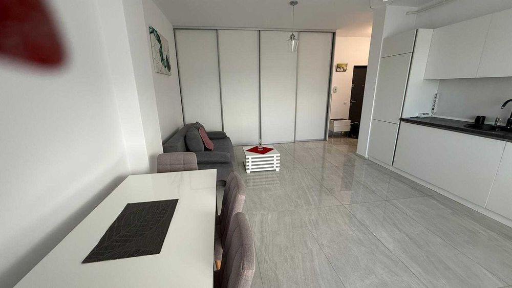 Inchiriez apartament 2 camere Floresti, Str Subcetate