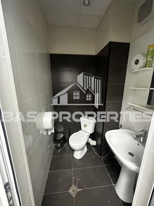 Продава се Магазин в София, Надежда 3 - 71 кв.м за 1930 €/кв.м - Снимка #9