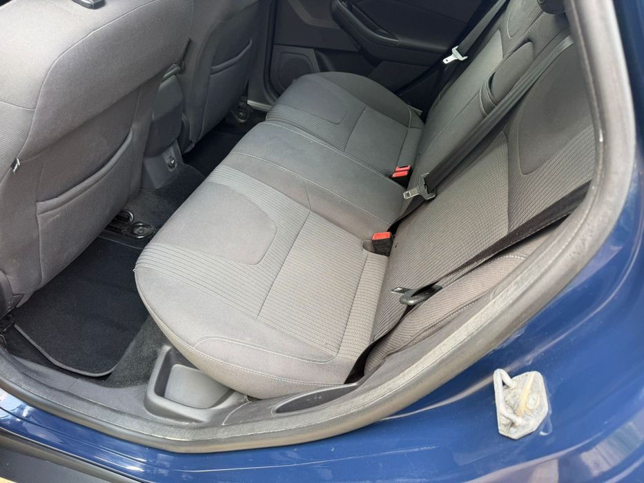 FORD Focus 2012 — imagine 5