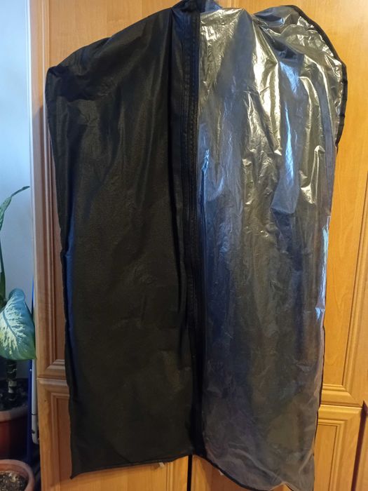 Costum barbati folosit o singura data