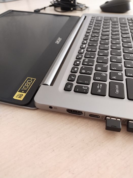 Ноудбук Acer Swift LAPTOP