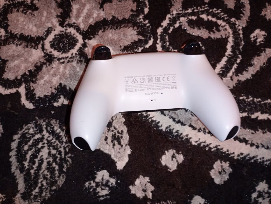 PlayStation controller PS 5