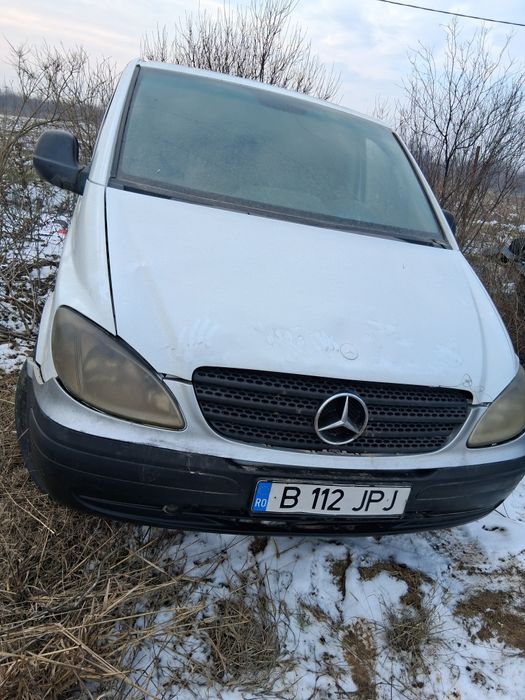 Far stanga Mercedes Vito W639 2006