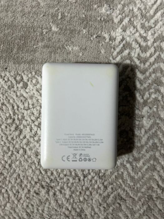 продам повербанк