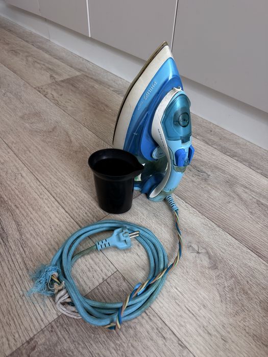 Утюг рабочий Philips