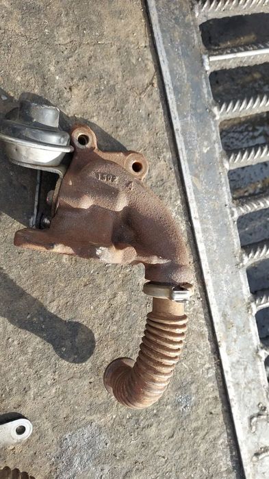 Racord egr 1.5 dci euro 4 euro 5 dacia renault mercedes nissan