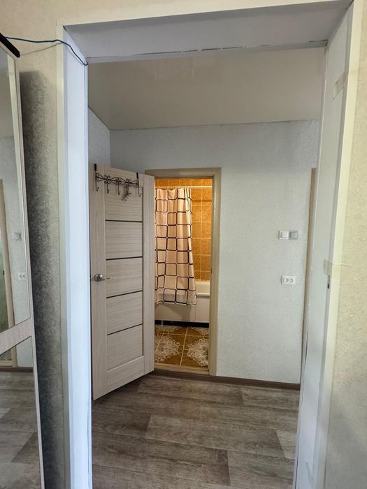 Продам двухкомнатную квартиру 5а микрорайон