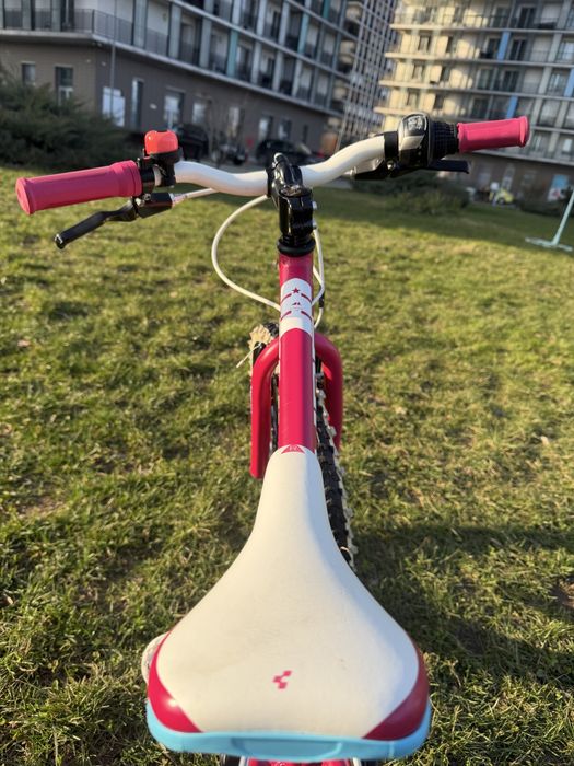 Bicicleta copii fete Cube 20 roz alb Shimano