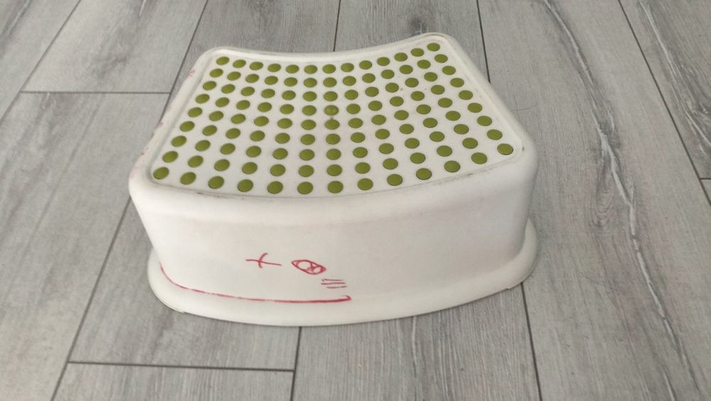 Подставка для ног детская