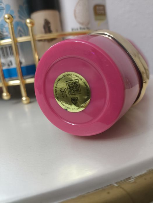 Продам парфюм духи.Lattafa Candy.Atir parfume perfume sotiladi.Lattafa