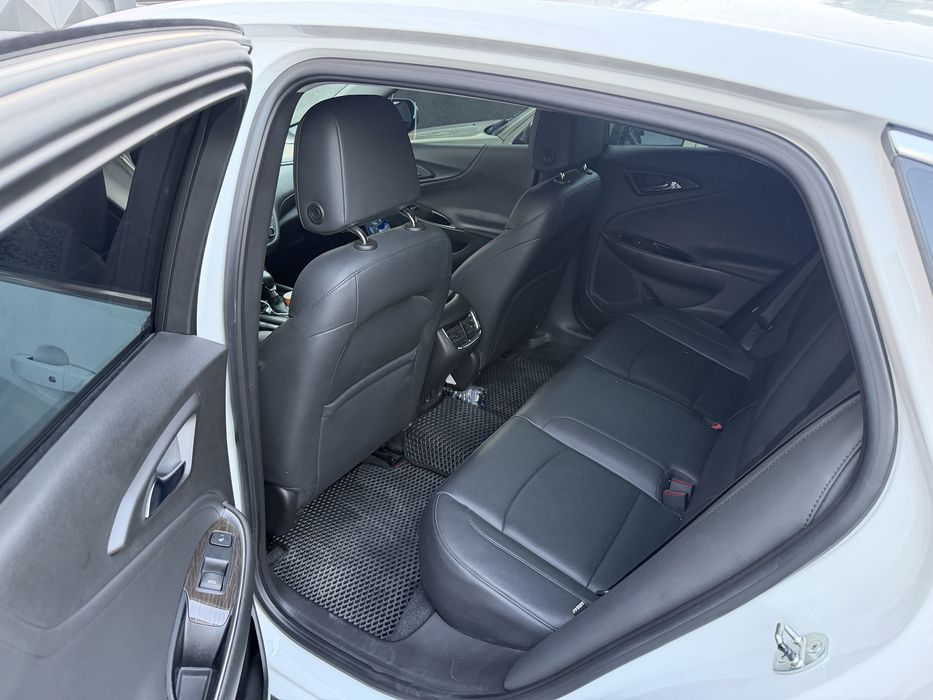 Chevrolet Malibu 2022 — 5