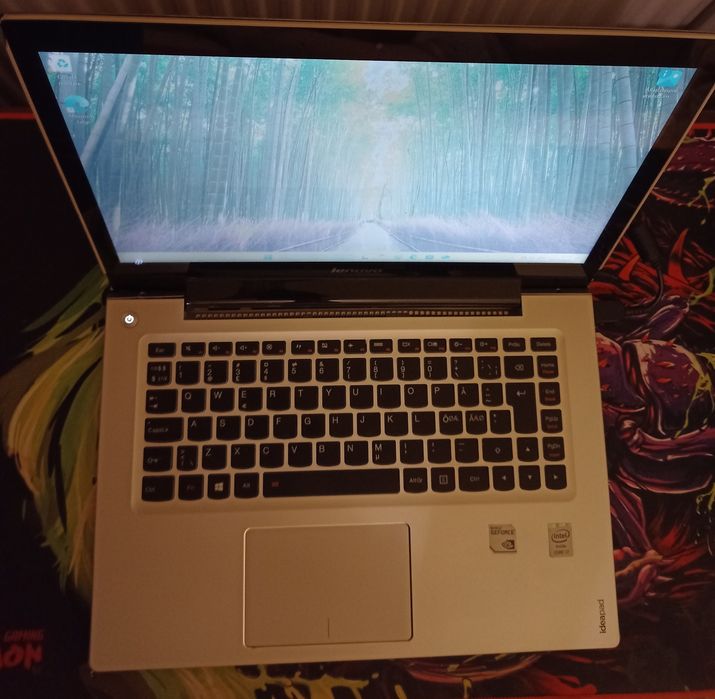 Laptop Lenovo i7, RAM 8 GB, SSD 256GB