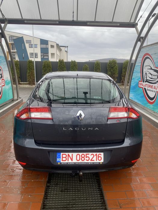 Renault Laguna 3 2012