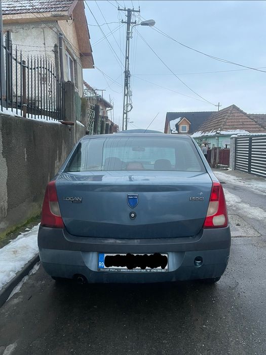 Vând sau schimb Dacia Logan defect