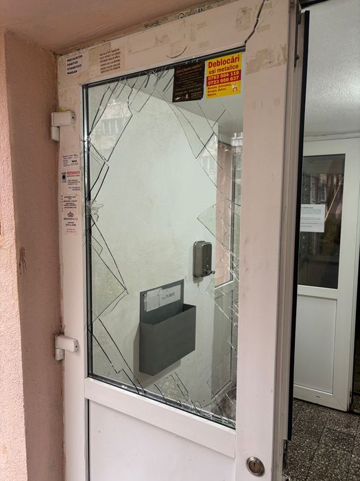 Service Mentenanță Ferestre și Uși PVC !