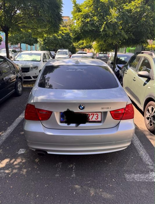 BMW seria 3 e90 318i an 2009