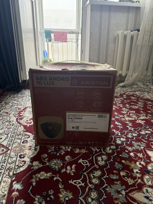 Водонагреватель Ariston