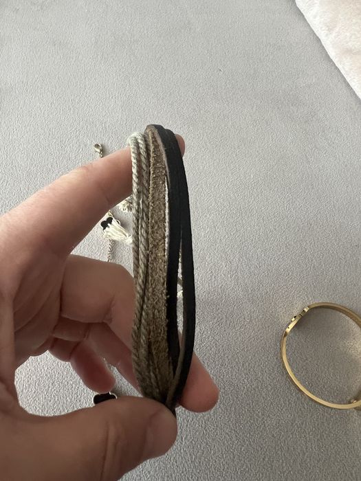 Гриви , естествена кожа