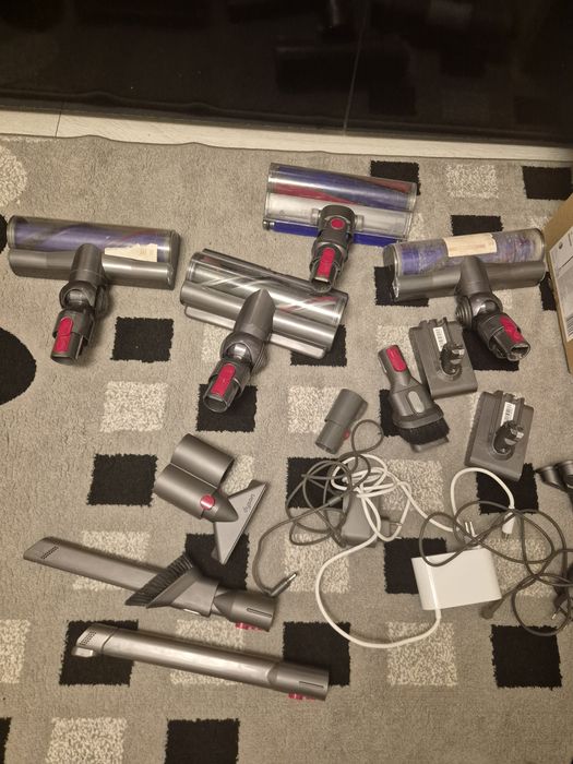 Accesorii Dyson perie incarcator