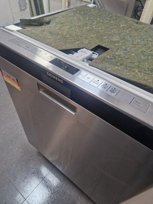 Съдомиялно Siemens A+++ 14 комплекта
