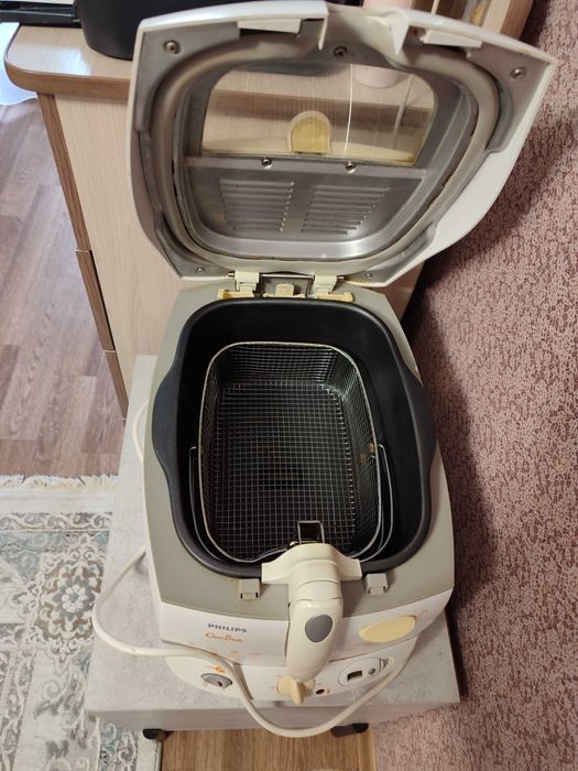 Фритюрница PHILIPS