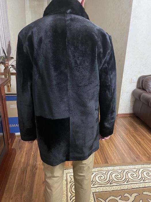 Продам шубу натуральную.