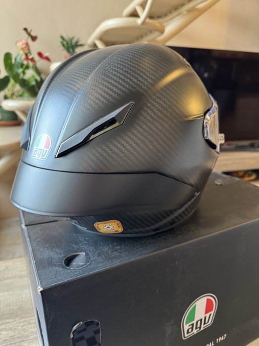 Каска AGV Pista GP RR Mono Matt carbon M нова
