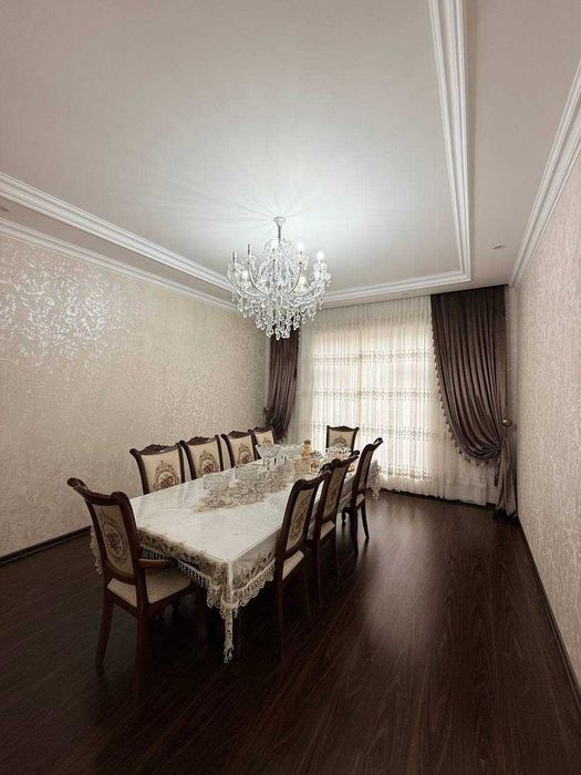 Хасанбойда 1.7 сотик участок коттедж сотилади !