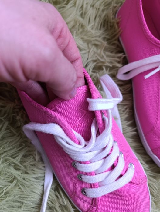 Новые кеды Спортмастер 37р