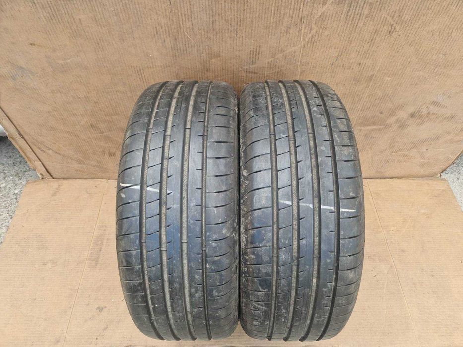 2 Goodyear R19 235/45 Летни гуми  DOT1024