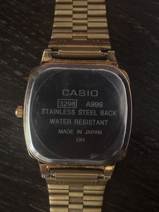 Кварцевые часы casio