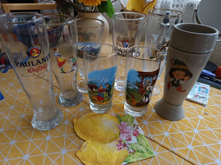 Халби и чаши за бира