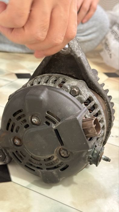 Генератор бу камри