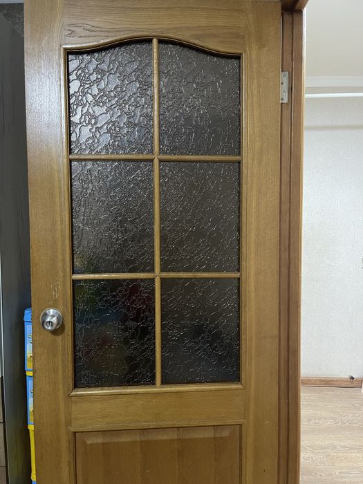 Двери межкомнатные деревянные