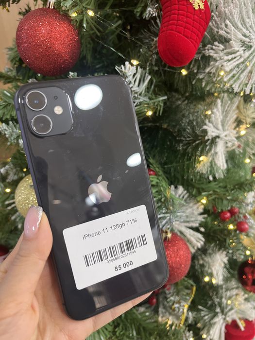 iPhone 11 в идеальном состоянии