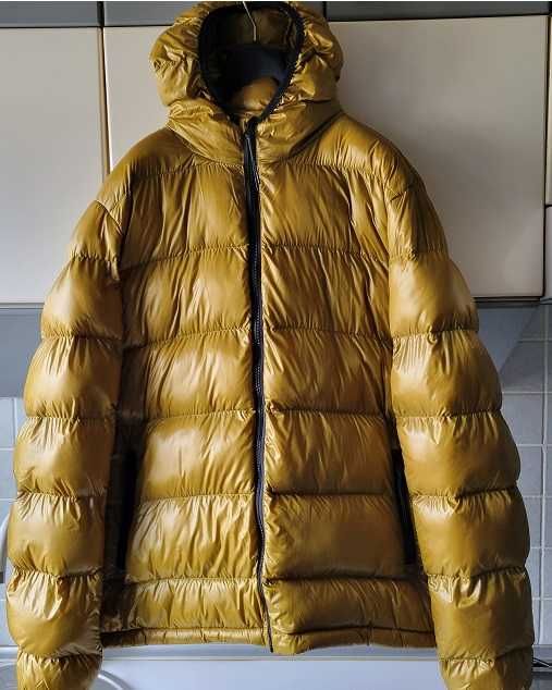 Geaca puffer lucioasa unisex XL cu gluga nou