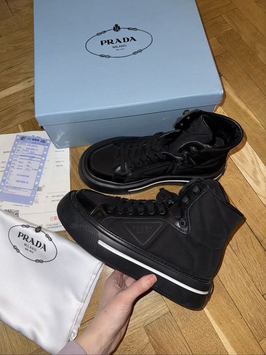 Кроссовки Prada 37 рр