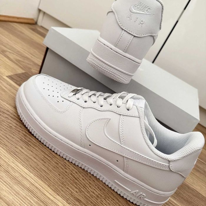 Adidasi Nike Air Force 1 TRiple White Low