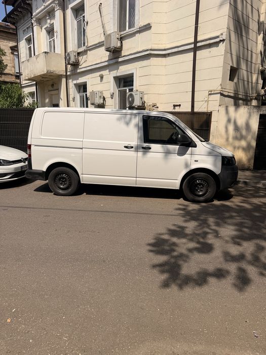 VOLKSWAGEN Transporter 2013 — imagine 3