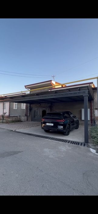 Limonariyada xovli yer hisobida sotiladi
