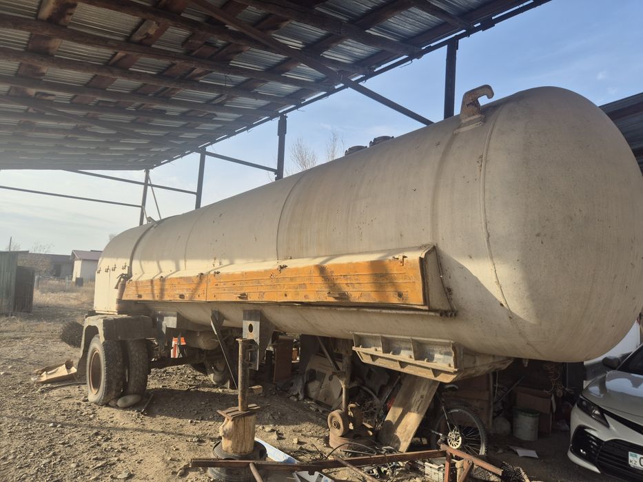 Продам газовой полуприцеп 12куб